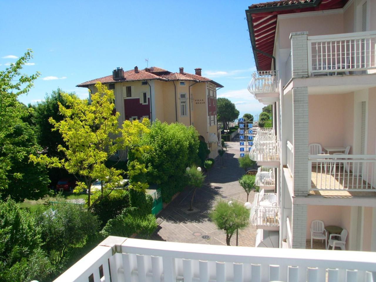 Appartamento Saturnia Grado Kültér fotó